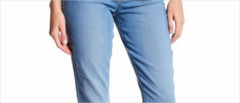 Elastic waist levi jeans